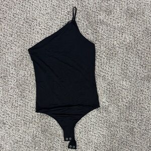 Express body contour collection One-Shoulder Black Bodysuit